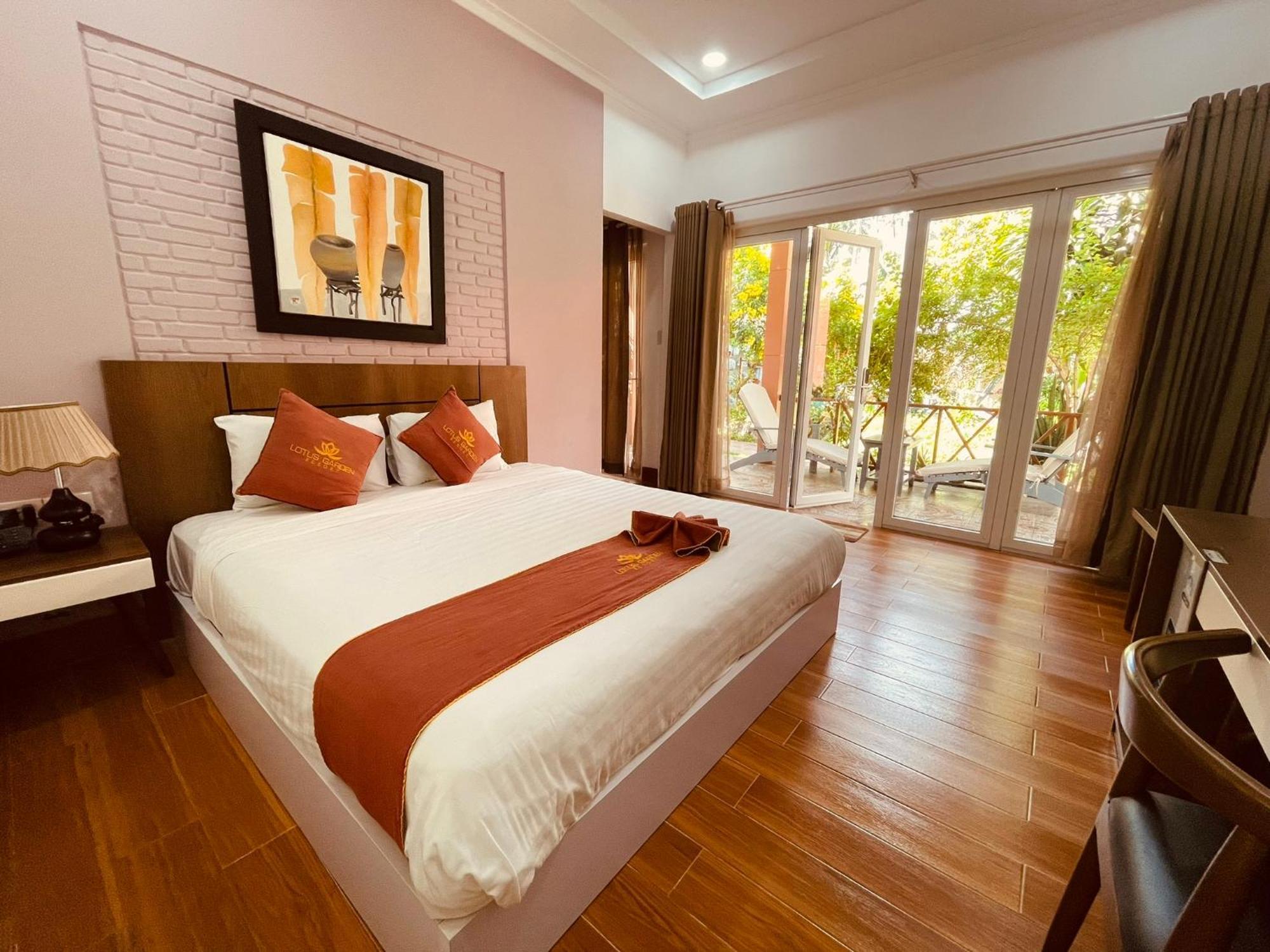 Lotus Garden Muine Resort&spa Mũi Né